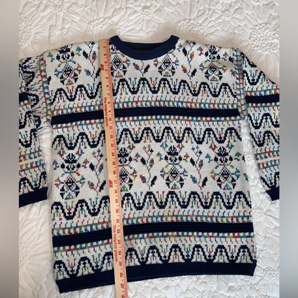 Vintage Knit Sweater - Picture 3 of 5